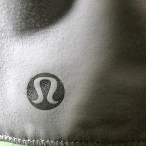 lululemon athletica Tops - Lululemon tan and green LS top, sz 8, 59233 lululemon athletica Tops - Lululemon tan and green LS top, sz 8, 59233